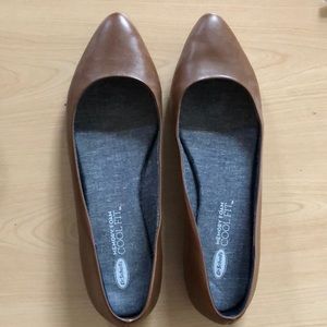 Dr. Scholl’s memory foam cool fit brown flats